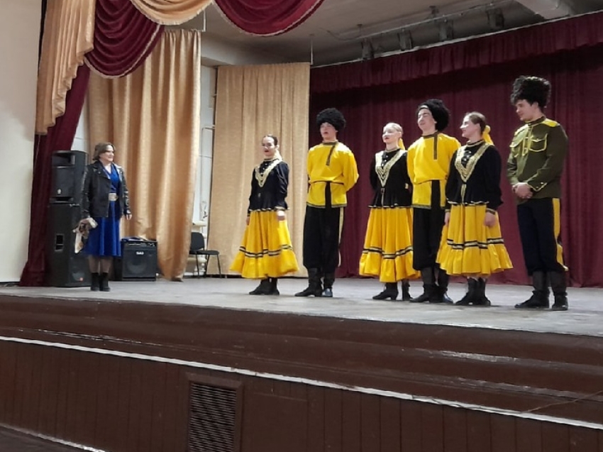 Коллективы училища культуры дали концерт в Атамановке в рамках фестиваля «Пасхальная весна» 